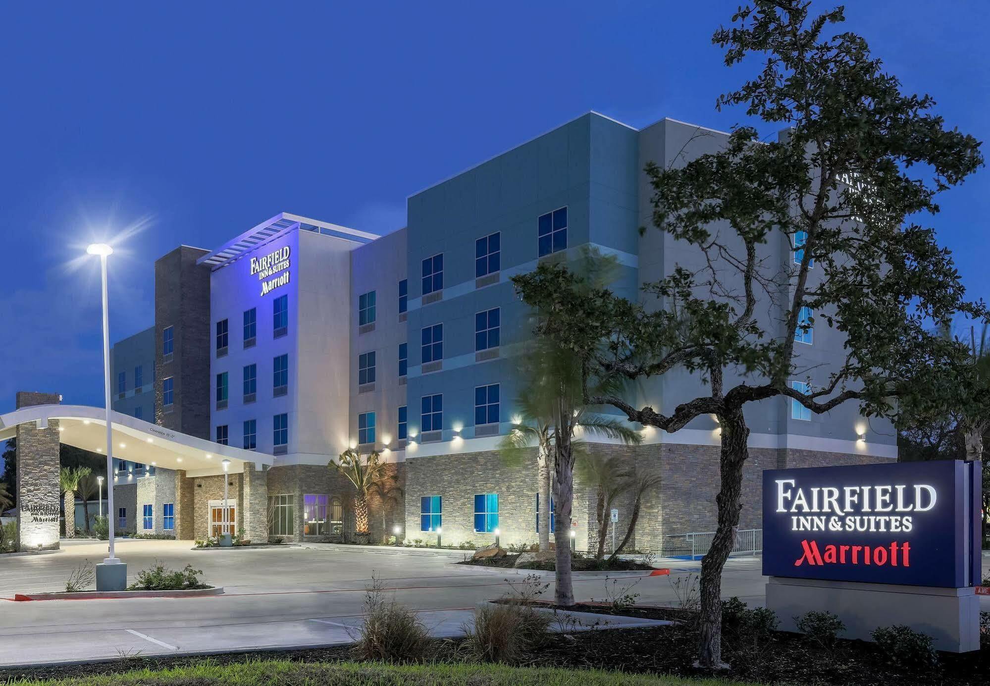 Fairfield Inn & Suites By Marriott Рокпорт Екстериор снимка